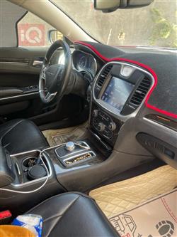 کرایسلەر 300